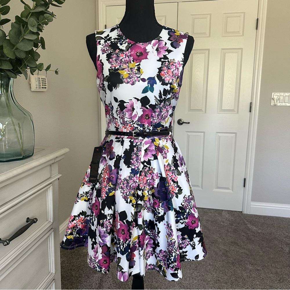 NWT Bebe floral print fit and flare sleeveless dress small - Picture 2 of 8